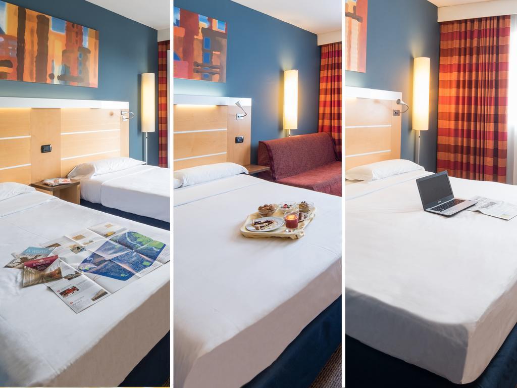 Hotel Idea Mirafiori Turim